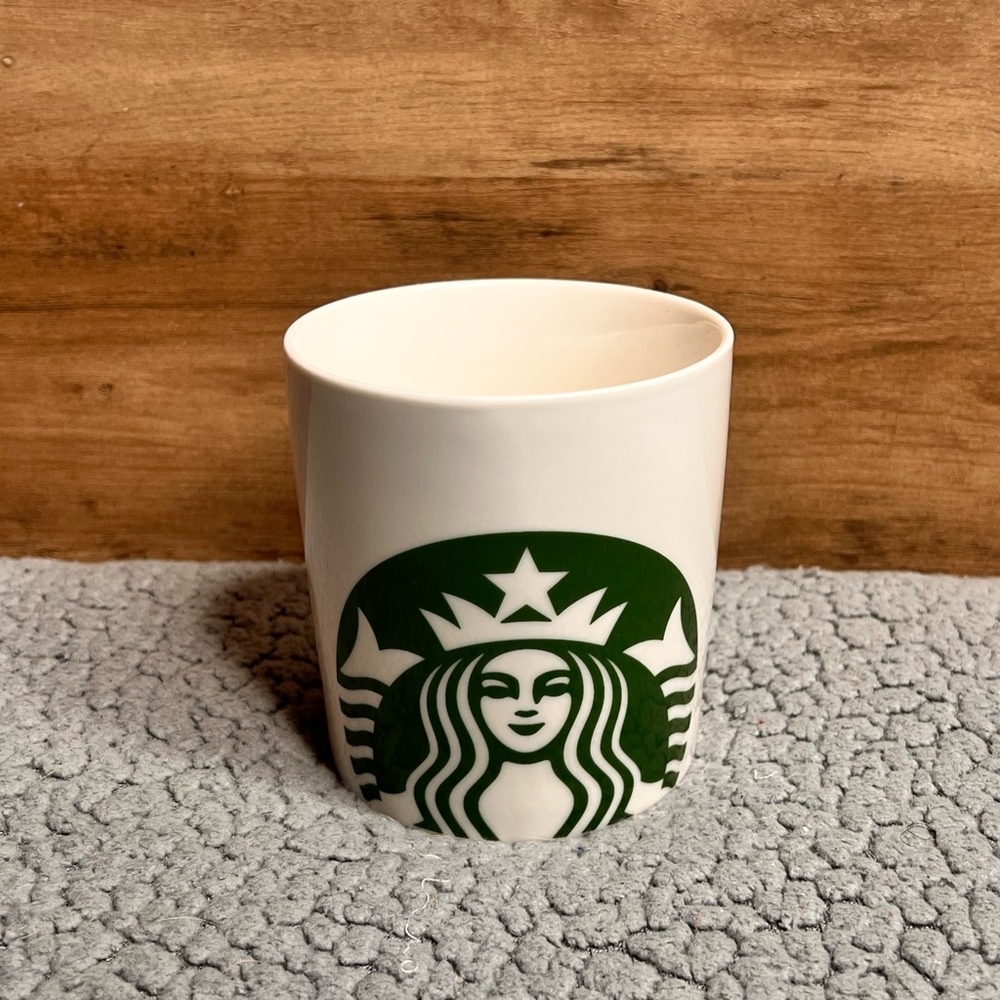 Starbucks Mermaid Coffee Mug White And Green 16 FL oz